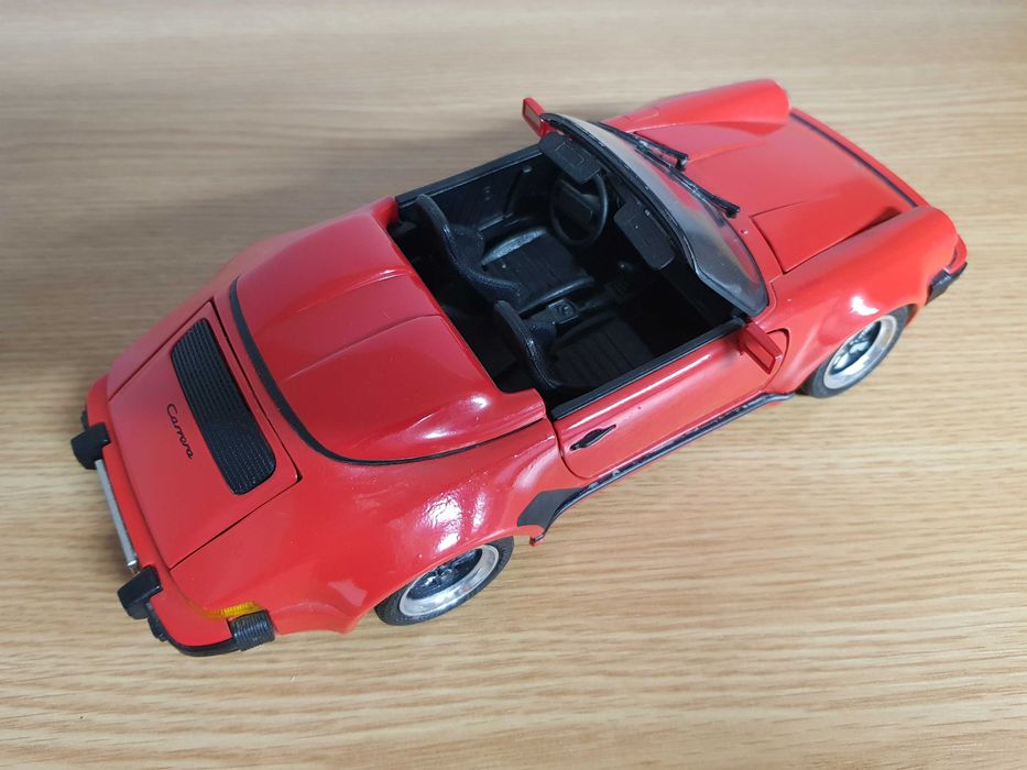 Macheta Porsche speedster, scara 1/18