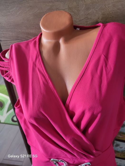 Vând Rochiță Dama