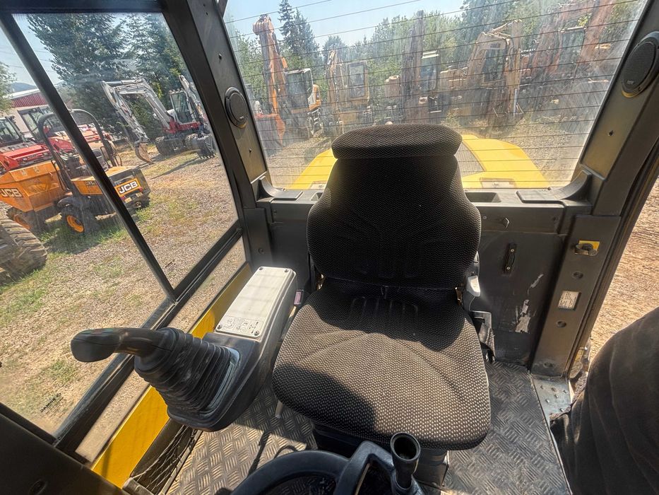 Cilindru compactor terasamente BOMAG BW 212 D-5, 12 tone, 2015