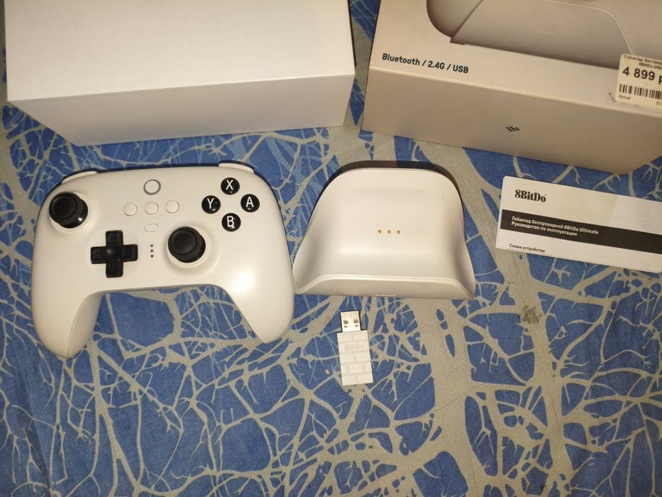 Геймпад 8bitdo Ultimate Bluetooth