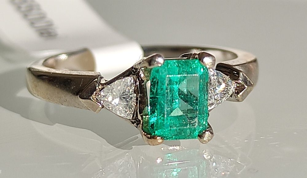 Inel smarald si diamante naturale 1.1ct certificat GSL