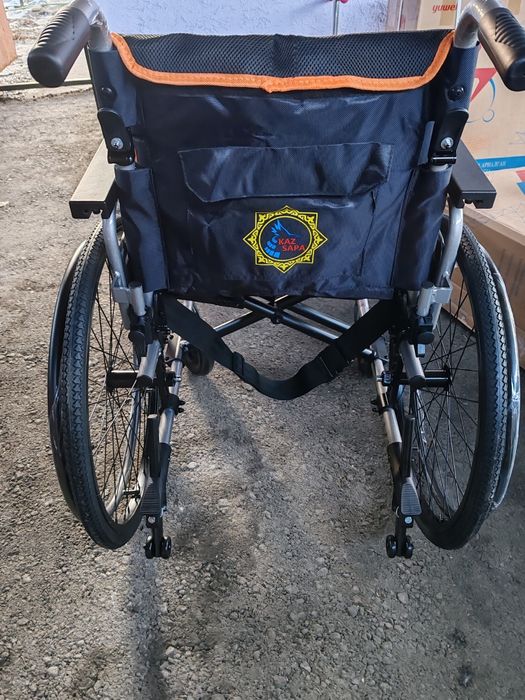 Инвалидная коляска