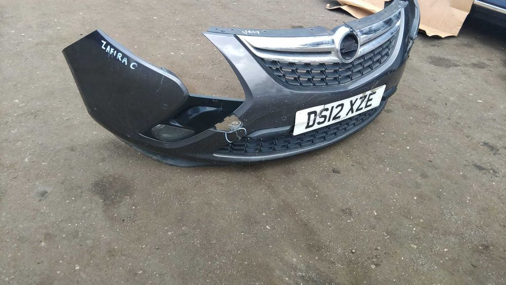 Bara fata Opel Zafira C an 2012