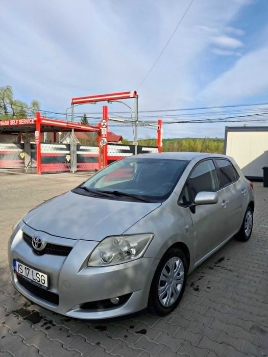 Toyota Auris 1.4 benzina din anul 2007