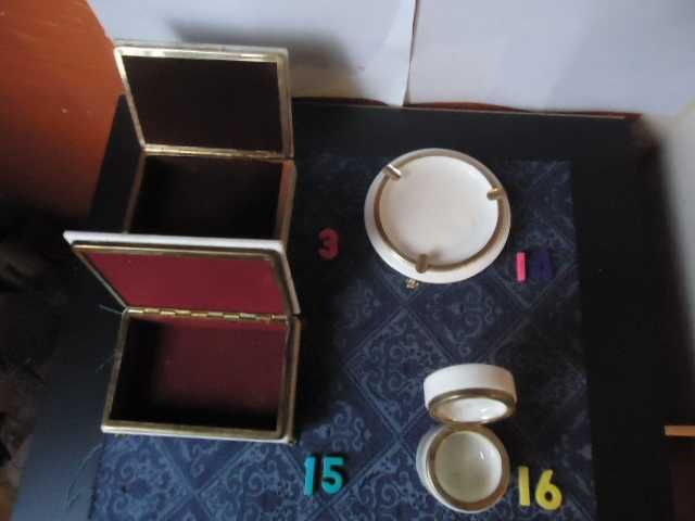 мраморна кутия за бижута