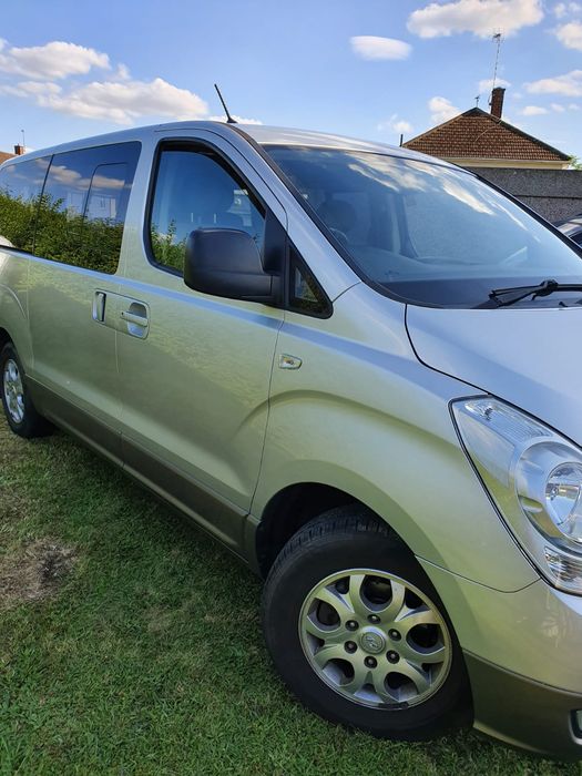 Dezmembrez Hyundai h1 2012 , mașină completă