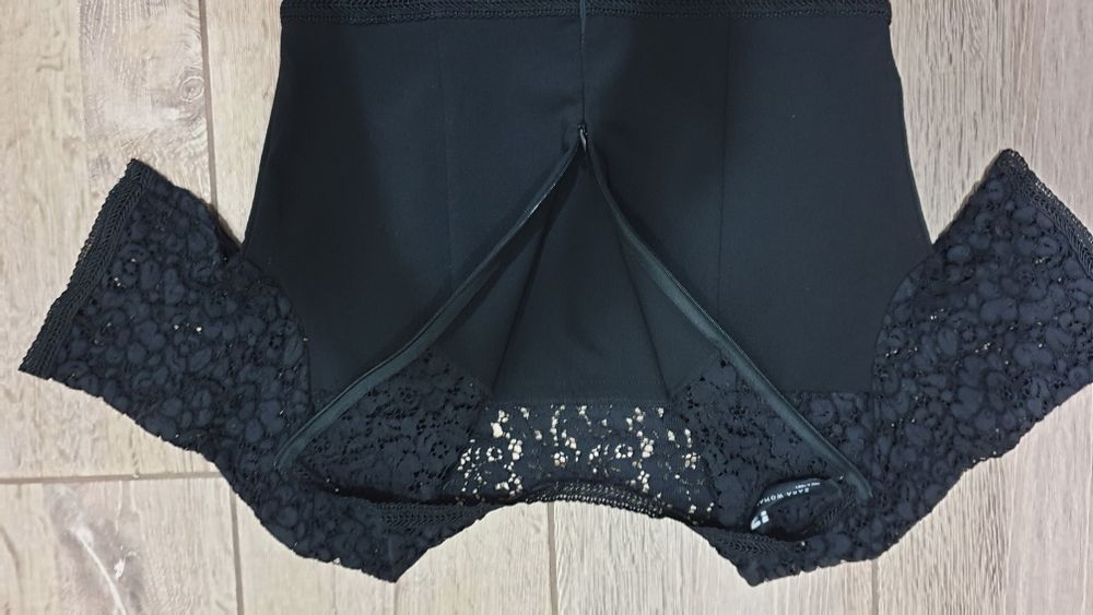 Rochie Zara neagra, marime S,30 lei