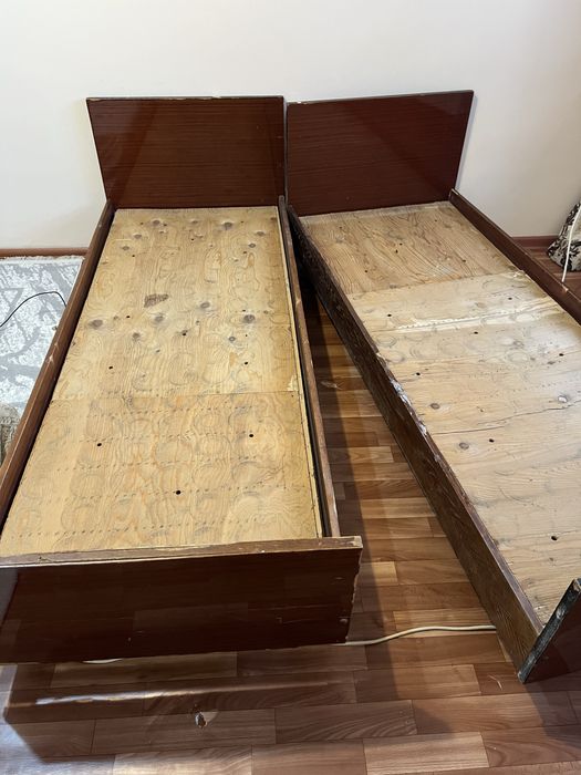 Продам кровати !!!