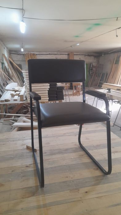 Стулья с мягким сидением