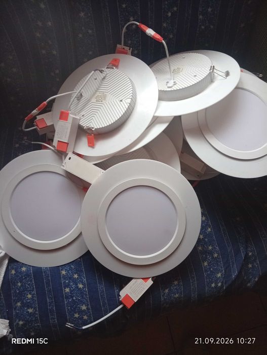 Led stil spot tavan. Led