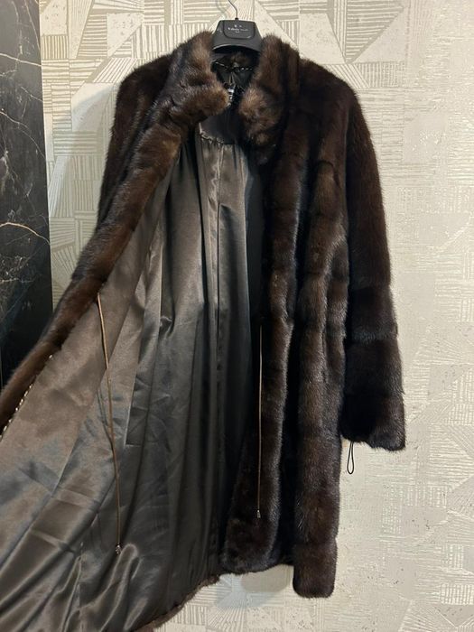 Продам норковую шубу