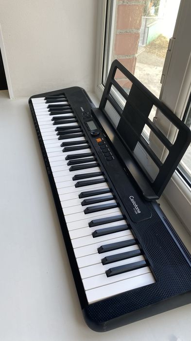 Синтезатор Casio