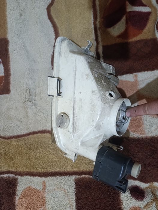 Фара на Опель астра F