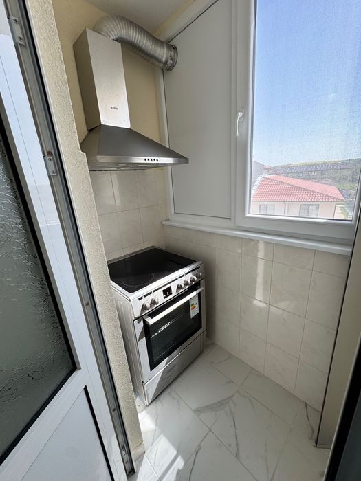 Дава се под наем Тристаен апартамент в Свиленград - 81 кв.м за 112200 € - Снимка #14