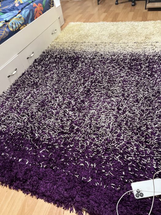 Ковер из шелка травка