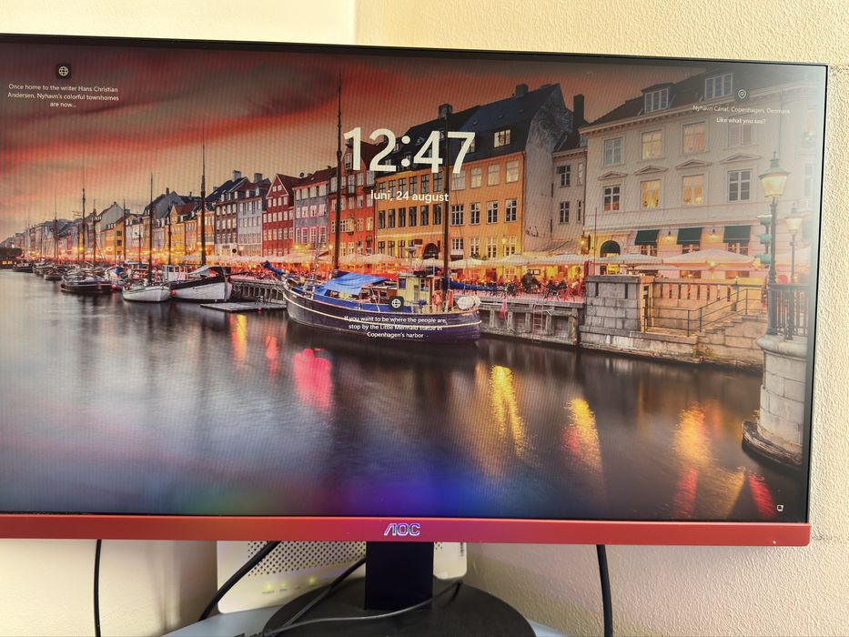 Vand monitor AOC