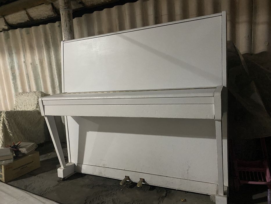 Пианино продается