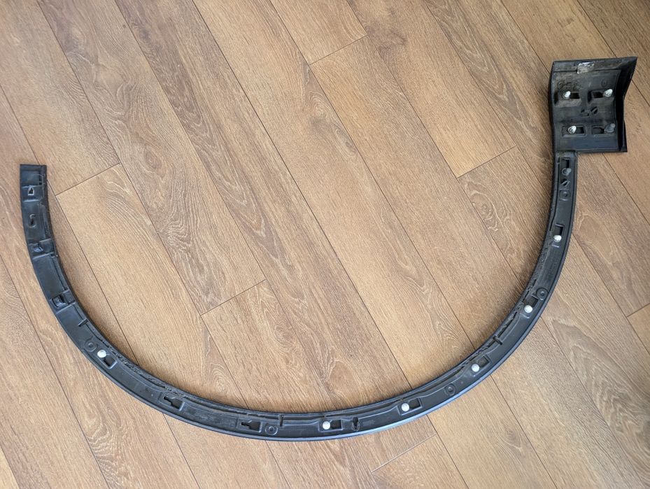 Вежда предна лява Ауди Q7