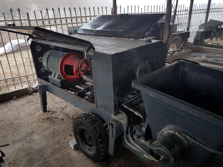 Бетононасос на продажу или обмен на недвижимость в Ташкенте.