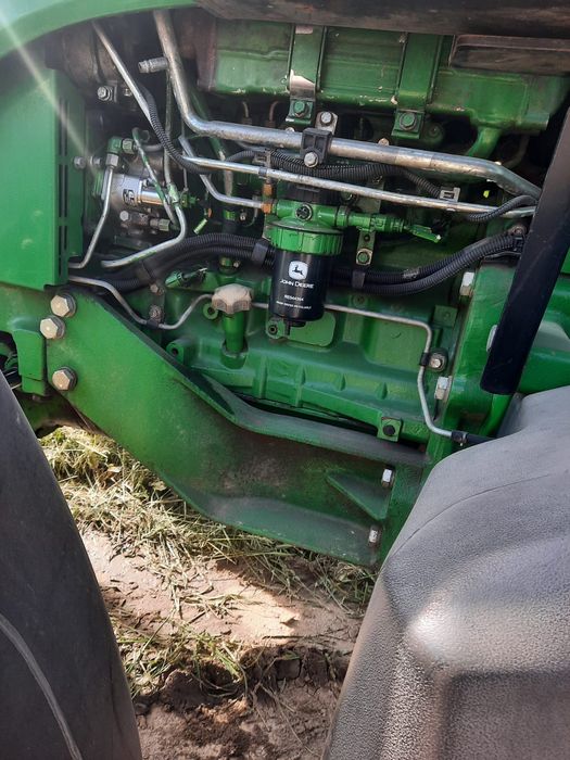 Tractor John Deere 5100M