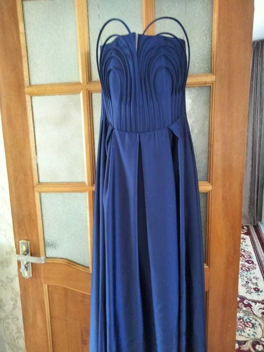 Продам платье срочно