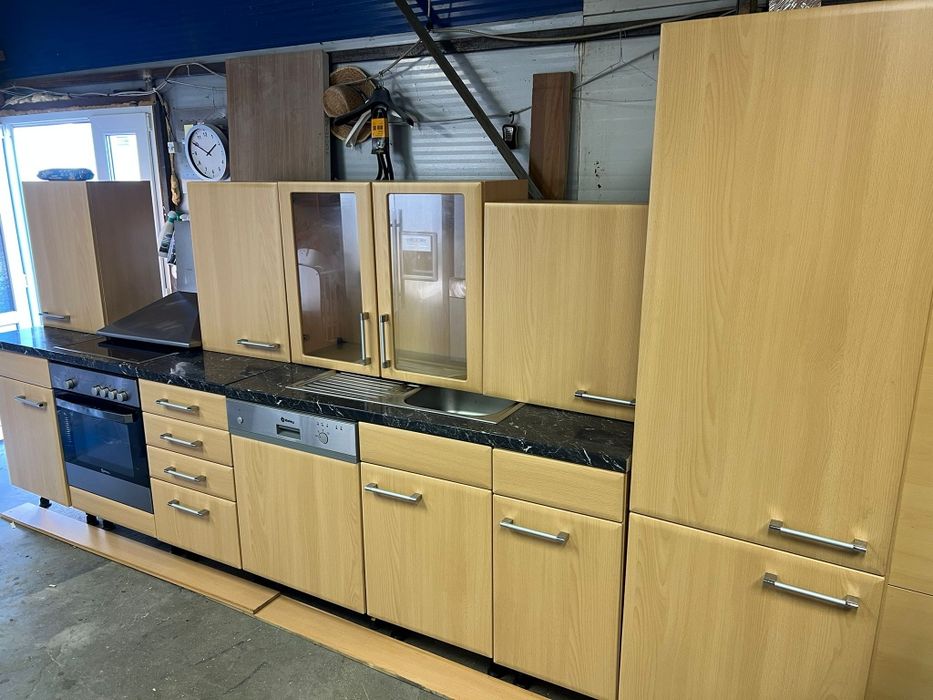 Vand mobila de bucatarie