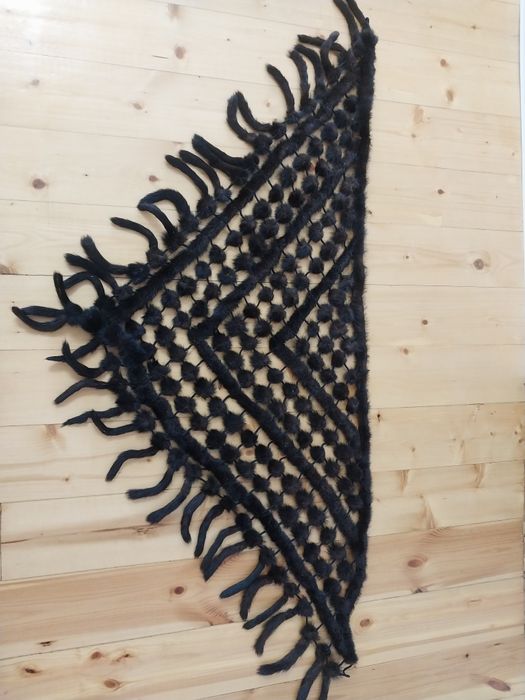 Женская шаль ангора