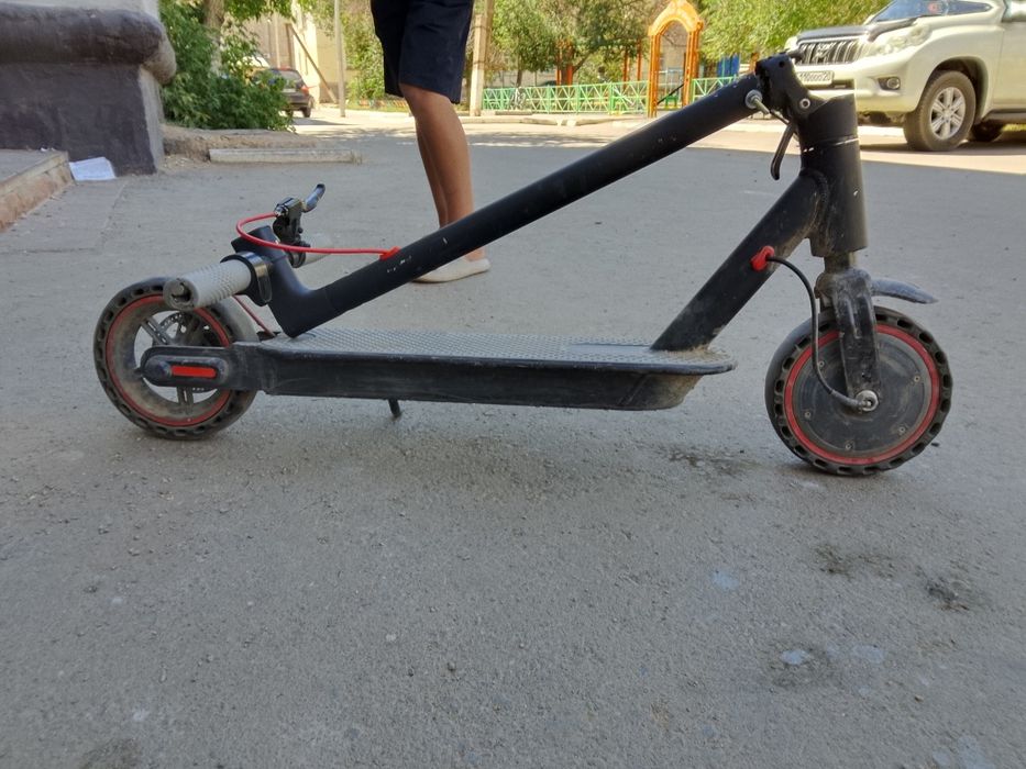 Электросамокат xiaomi m365