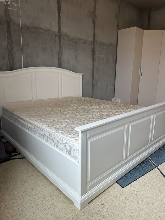 Срочно продается кровать Икеа!