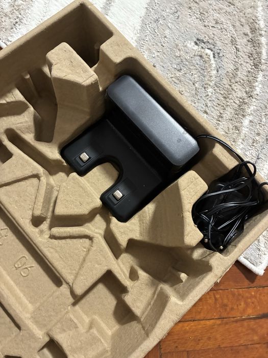 aspirator robot AMIKO HR Home Robot RV400 – aproape nou