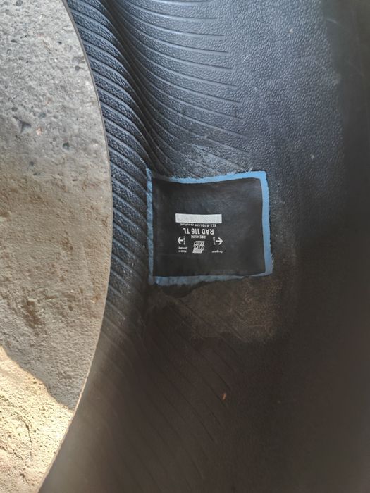 Продам резину 225/55/R19