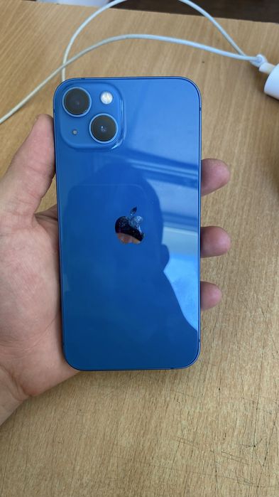 Продается Iphone 13