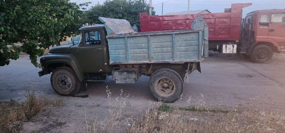 Зил самосвал сотилади 9500 келишамиз