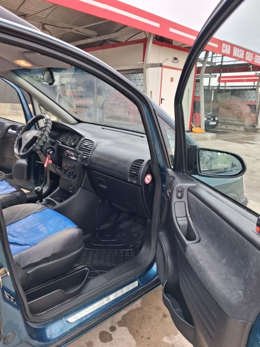 Opel Zafira A, 7 locuri