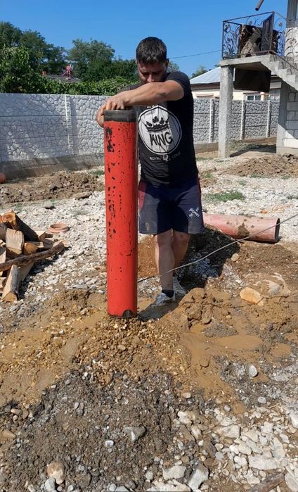 Foraje puțuri și denisipări piloni de sustinere