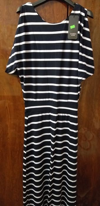 Платье новое 46-50р