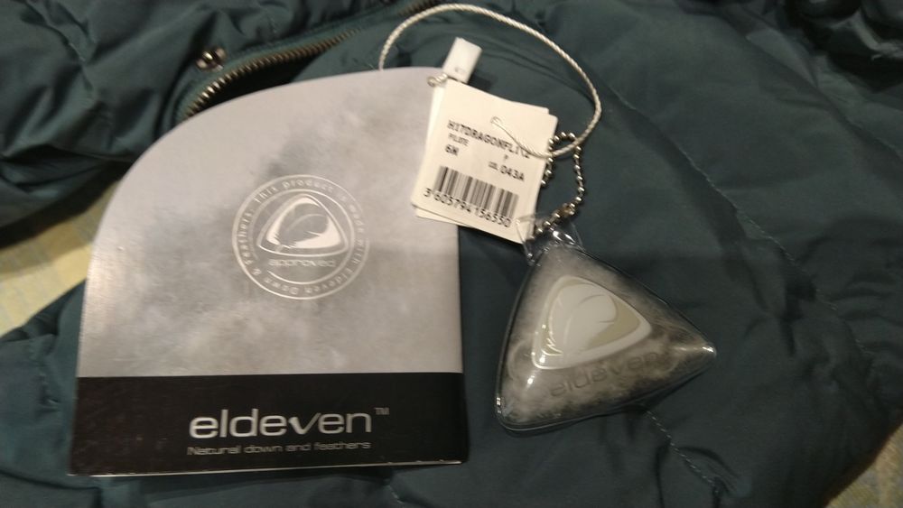 НОВ Бебешки пухен космонавт Bonpoint - 18 месеца