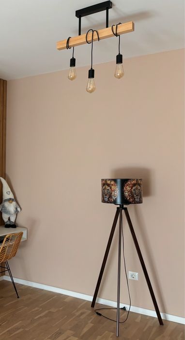 Lampadar picioare lemn