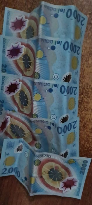 Bani rari cu eclipsa