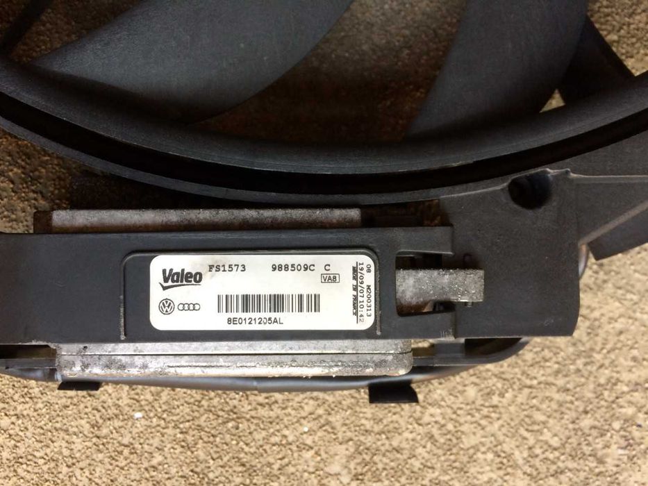 Electro - Ventilator Audi A4 2.0 Tdi Quattro 8E0121205 AL