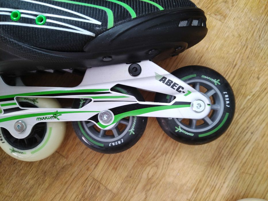 Ролери  EU42 + протектори L