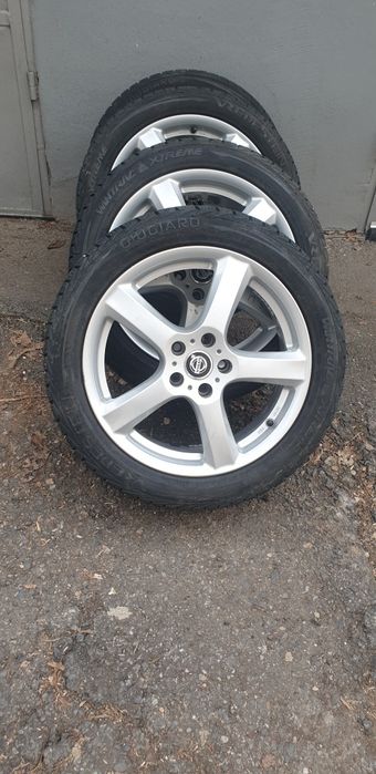 4Roti Alu Volvo V70 215/50/17 VREDESTEIN M+S imp.Germ.