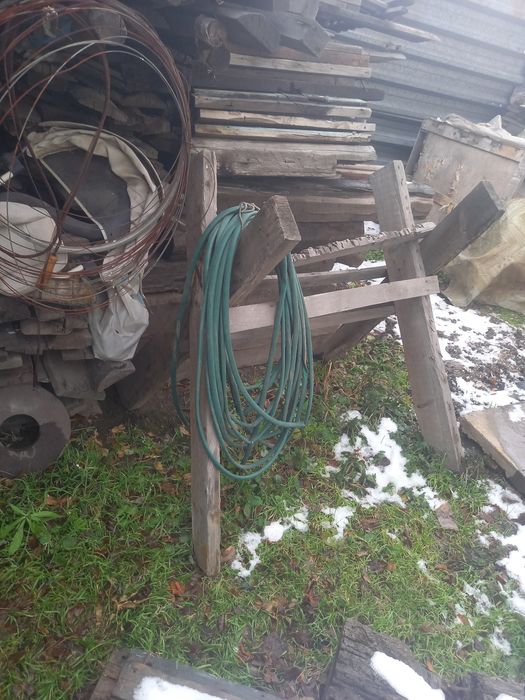 Ағаш келетін сатылады