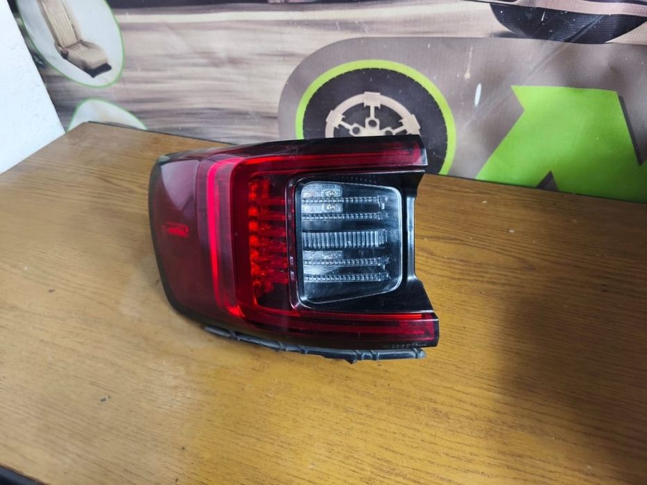 Stop stânga Polestar