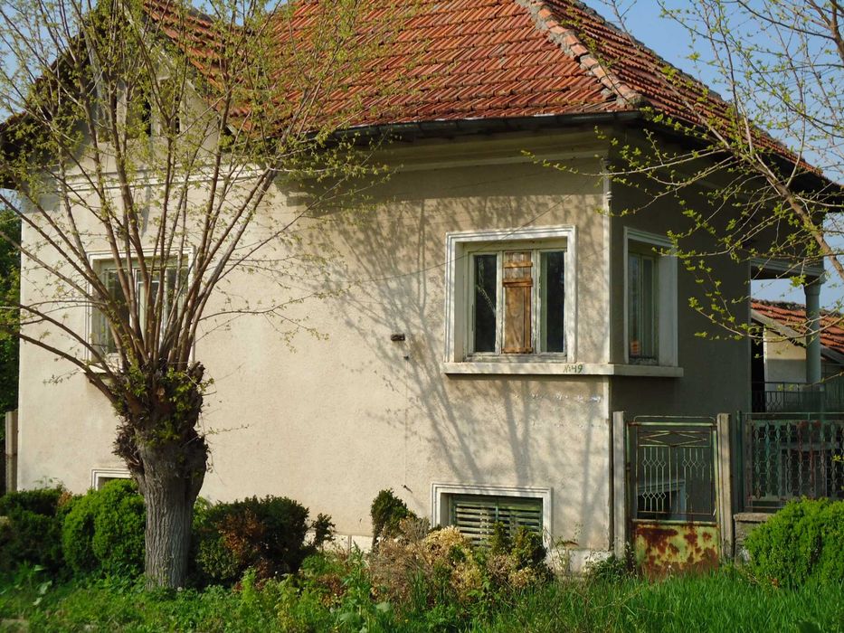 Продава се Къща в с. Буковец, Област Враца - 120 кв.м за 125 €/кв.м - Снимка #2