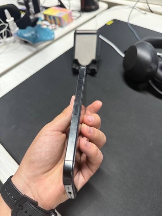 iPhone 16 pro max 16/512 gb, sim+e-sim, 93% battery
