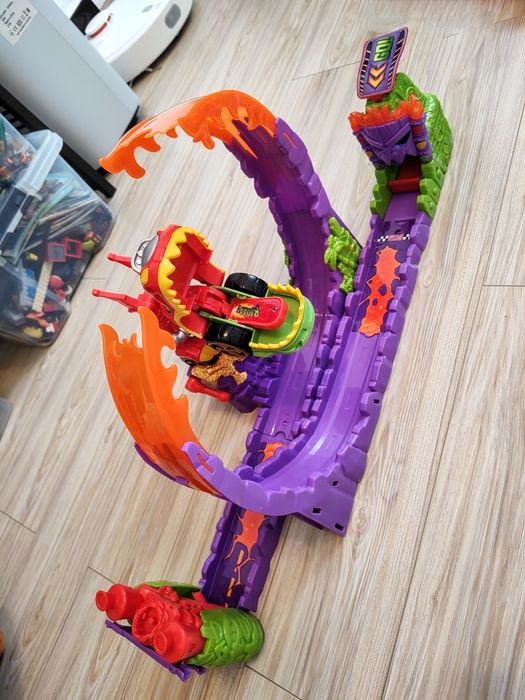 Set T-racers Cursa Dragonului
