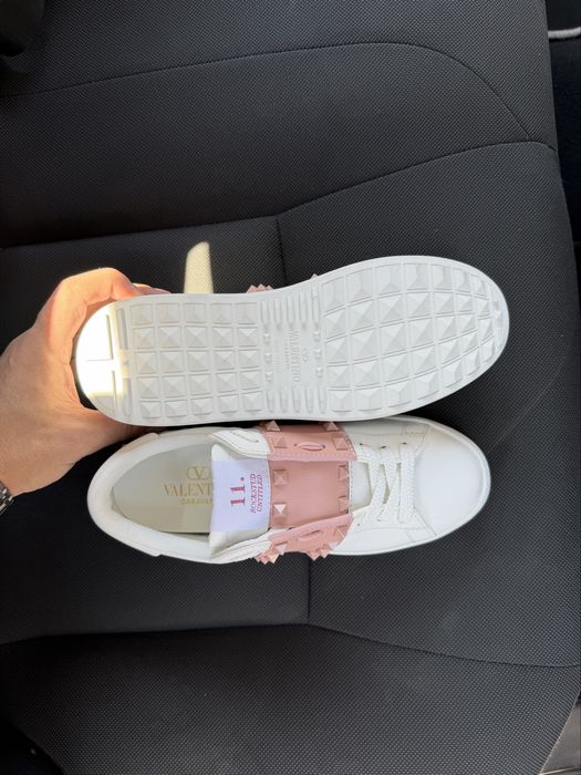 Vand Valentino / 38