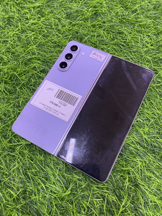 Сотовый телефон Galaxy Z fold 5