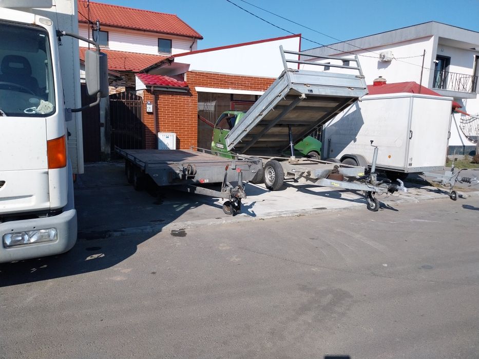 Inchiriere platforma remorci